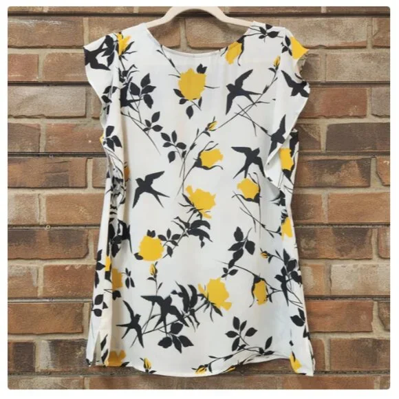 CAbi 3963 Birdwatcher Blouse Size: Medium - Picture 5 of 11